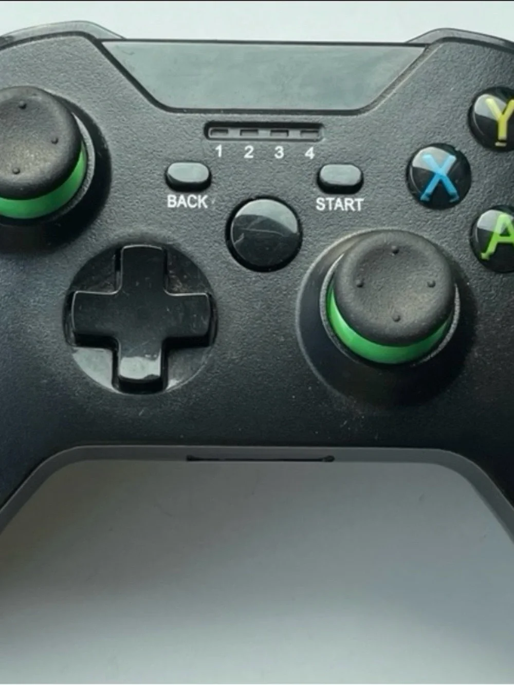 X-B One 2.4G Wireless Controller Model No: HSY-022